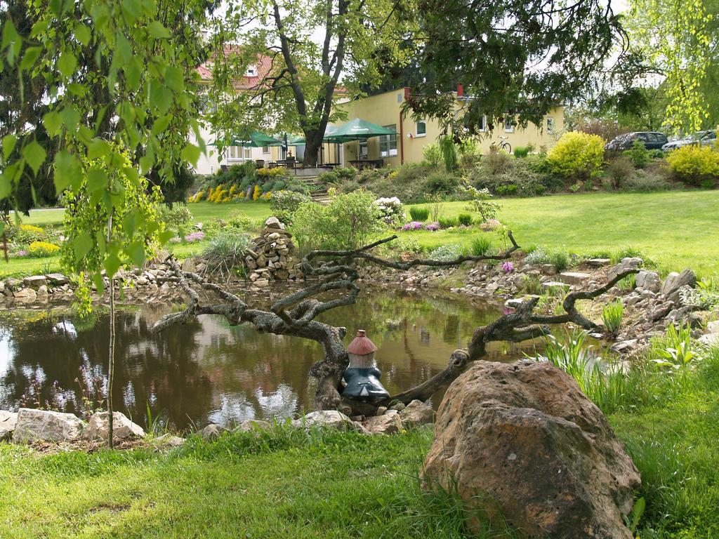 Strmilov Pension Pod Sibenakem מראה חיצוני תמונה