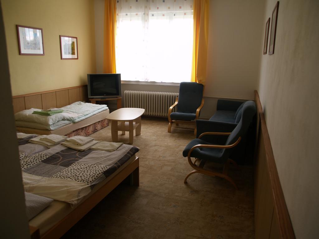 Strmilov Pension Pod Sibenakem מראה חיצוני תמונה